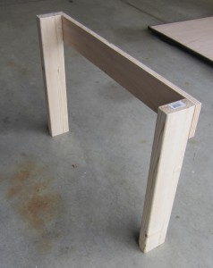 Separate support for front of platform