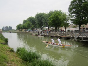 Boat race in Montselice